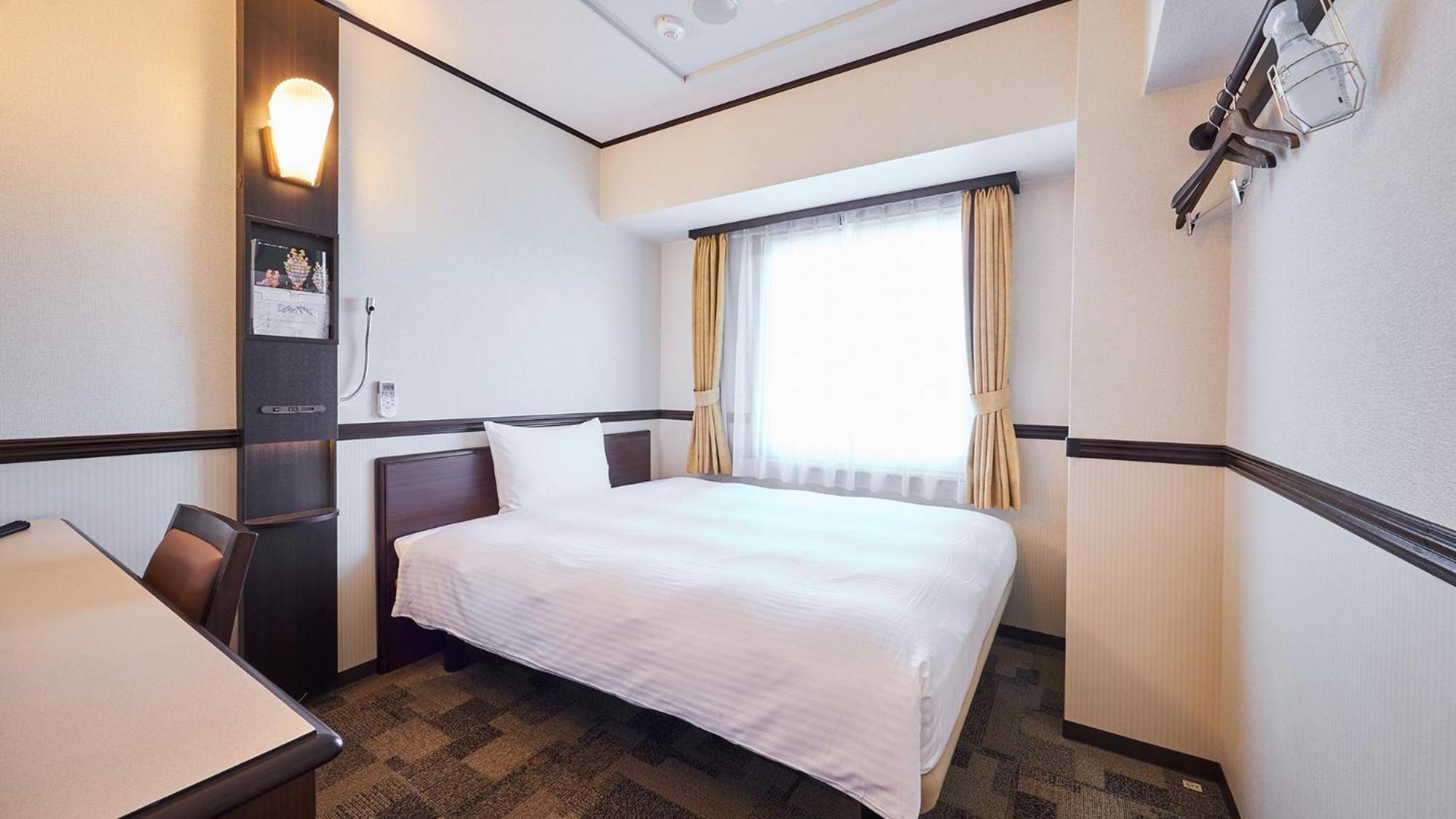 Toyoko Inn Tsu Eki Nishi Guchi Exterior foto